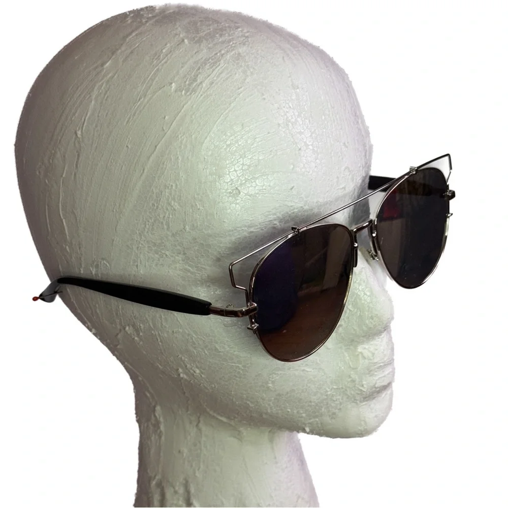 Geometric Frame Aviators - Picture 2 of 4